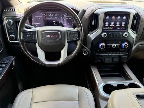 Used 2021 GMC Sierra 1500 SLT AWD/4WD image 17