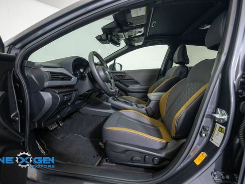 Used 2025 Subaru Crosstrek 2.5i Sport w/ Crosstrek Mirror Package AWD/4WD image 11
