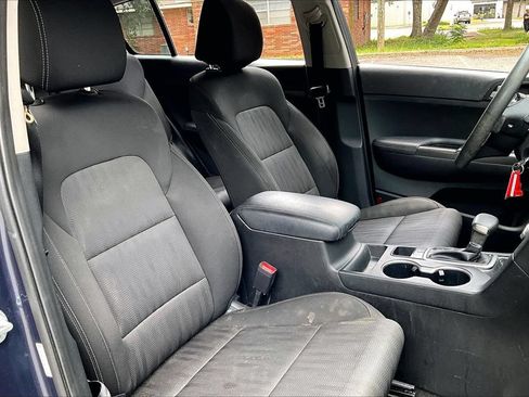 Used 2020 Kia Sportage LX FWD image 29