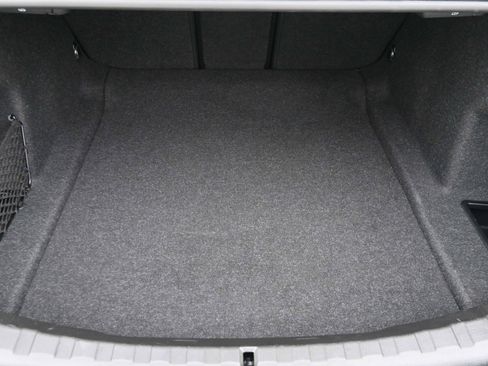 Certified 2025 BMW 330i Sedan w/ Convenience Package RWD image 29