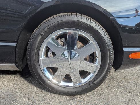 Used 2002 Ford Thunderbird image 55