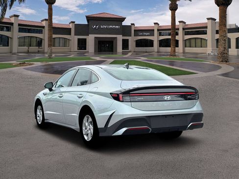 New 2026 Hyundai Sonata SE FWD image 5