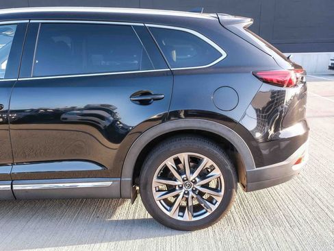 Used 2017 MAZDA CX-9 Grand Touring FWD image 8