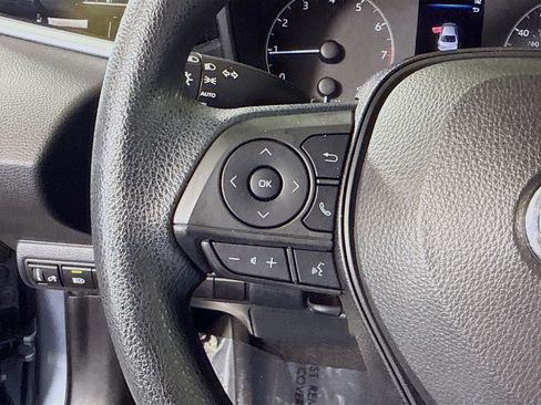 Used 2023 Toyota Corolla LE image 14