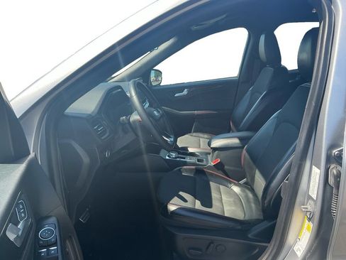 Used 2023 Ford Escape ST-Line w/ Tech Pack #1 FWD image 14