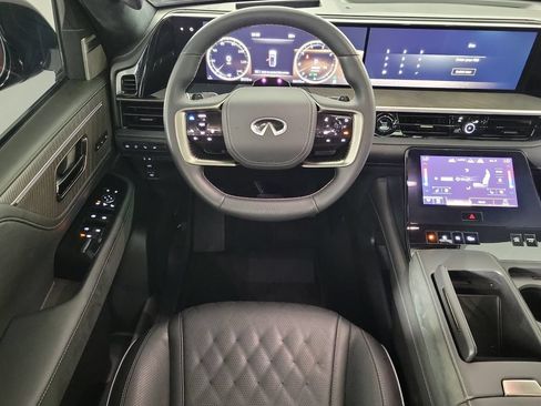 Used 2025 INFINITI QX80 Autograph AWD/4WD image 18