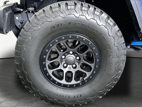 Used 2022 Jeep Wrangler Unlimited Sport w/ Xtreme Recon 35" Tire Package AWD/4WD image 28