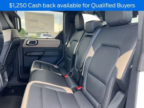 New 2026 Ford Bronco Big Bend w/ Black Diamond Package image 6