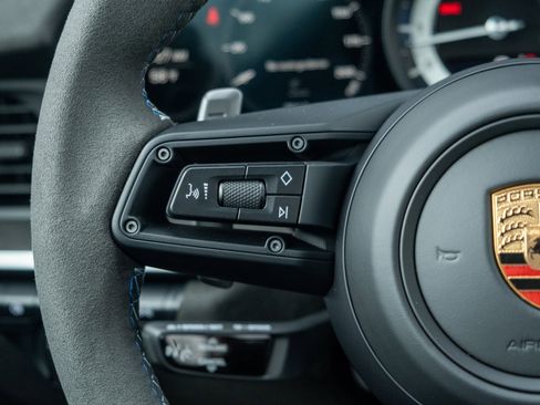 Certified 2024 Porsche 911 Dakar image 39