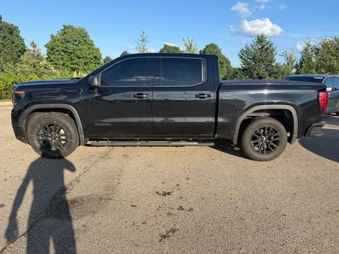 Used 2022 GMC Sierra 1500 Elevation AWD/4WD image 8