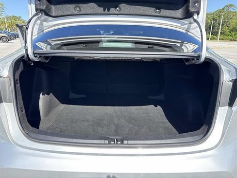 Used 2023 Toyota Corolla LE FWD image 27