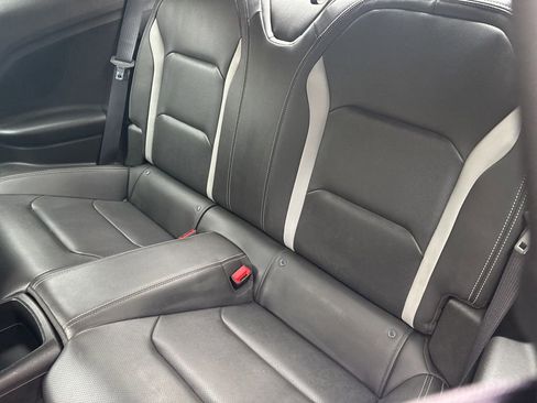 Used 2019 Chevrolet Camaro LT w/ 1LE Track Performance Package RWD image 27