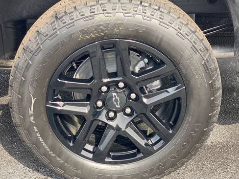 New 2026 Chevrolet Silverado 1500 RST AWD/4WD image 16