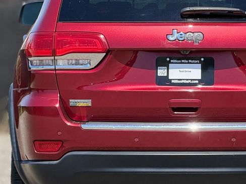 Used 2015 Jeep Grand Cherokee Limited image 13