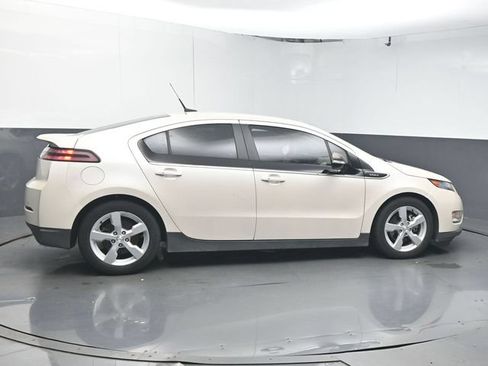 Used 2014 Chevrolet Volt Premium w/ Premium Trim Package FWD image 8