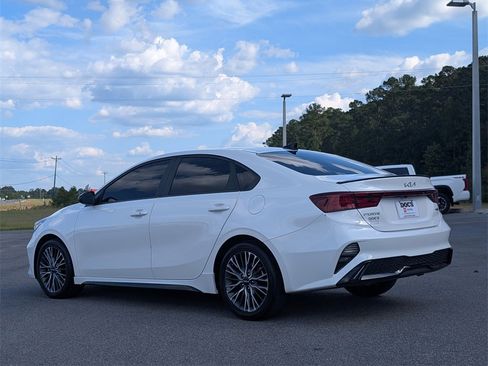 Used 2023 Kia Forte GT-Line w/ GT-Line Premium Package image 3