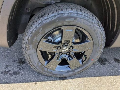 New 2026 Honda Ridgeline Black Edition image 9