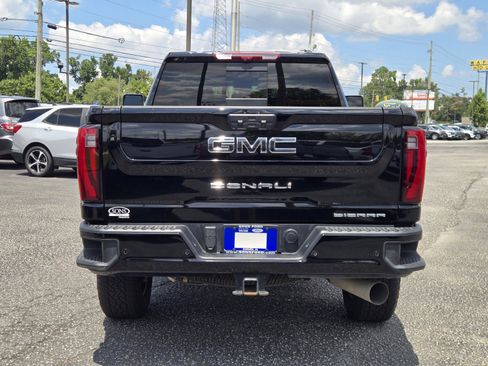 Used 2026 GMC Sierra 2500 Denali Ultimate AWD/4WD image 8