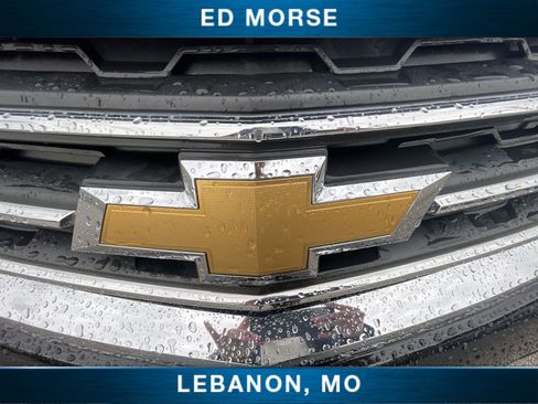 Used 2017 Chevrolet Traverse LT w/ Style and Technology Package FWD image 27