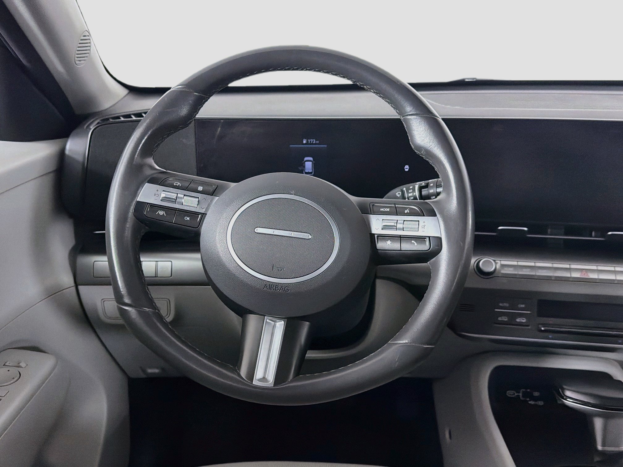 Used 2025 Hyundai Kona SEL FWD image 18