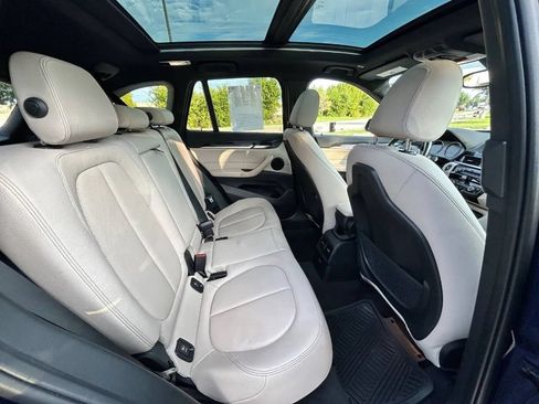 Used 2018 BMW X1 sDrive28i w/ Premium Package FWD image 15