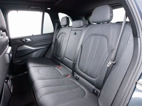 Used 2022 BMW X5 xDrive45e image 28