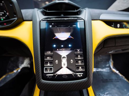 Used 2024 Lamborghini Revuelto AWD/4WD image 44