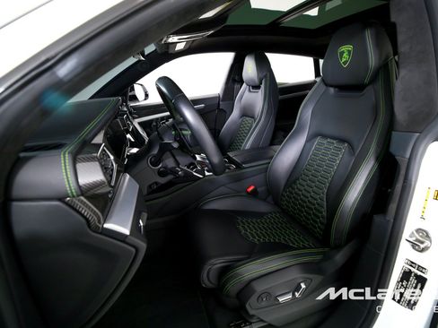 Used 2019 Lamborghini Urus AWD/4WD image 11
