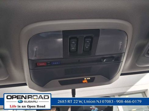 Used 2019 Subaru Crosstrek 2.0i Premium w/ Moonroof Package image 26