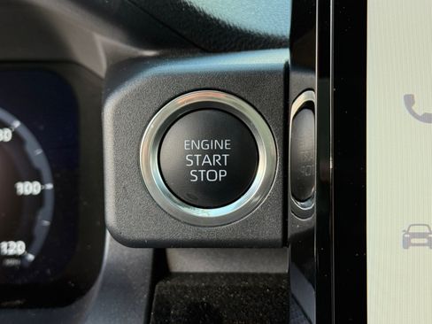 Used 2026 Toyota 4Runner Limited AWD/4WD image 28