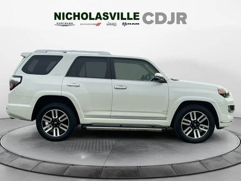 Used 2019 Toyota 4Runner Limited AWD/4WD image 6