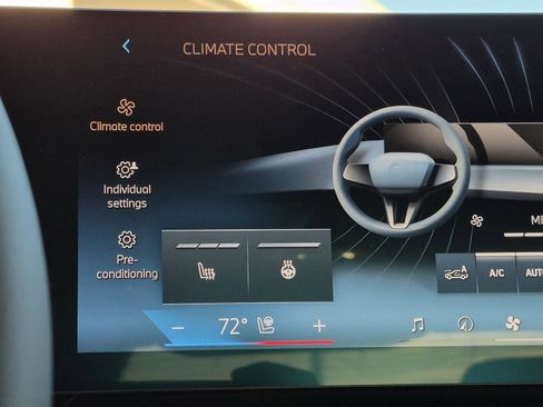 New 2026 BMW 230i xDrive Coupe w/ Premium Package image 18