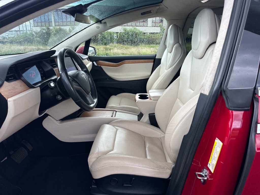 Used 2019 Tesla Model X AWD/4WD image 12