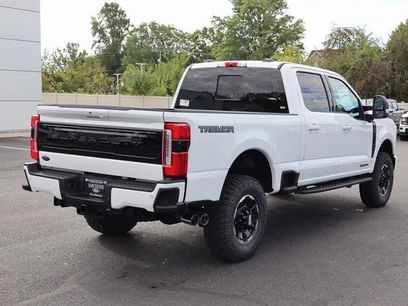New 2026 Ford F250 Platinum w/ Tremor Off-Road Package