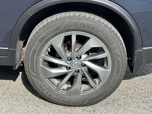 Used 2014 Nissan Rogue SL w/ SL Premium Package image 5