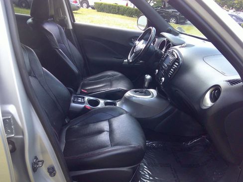 Used 2011 Nissan Juke SL image 14