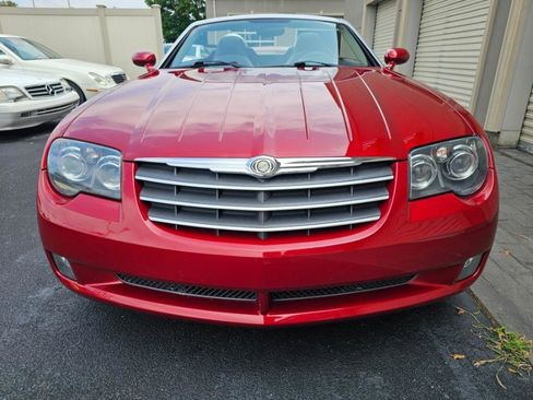 Used 2005 Chrysler Crossfire Limited image 2