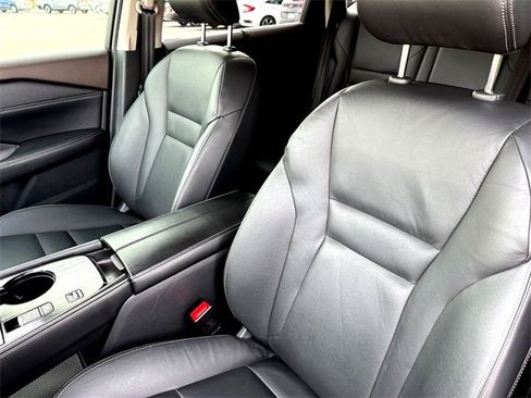 Used 2021 Nissan Rogue SL image 13