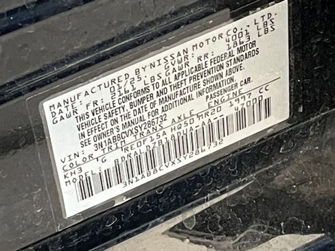 Used 2025 Nissan Sentra SV image 29