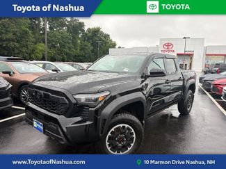 Used 2025 Toyota Tacoma TRD Off-Road AWD/4WD video 1