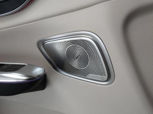 Certified 2026 Mercedes-Benz GLC 300 4MATIC image 7