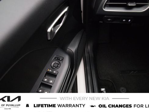 New 2026 Kia K4 FWD image 27
