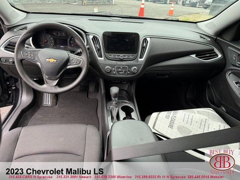 Used 2023 Chevrolet Malibu LS FWD image 12