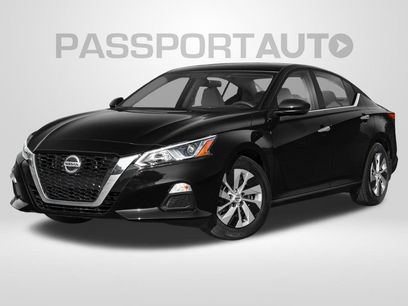 Used 2019 Nissan Altima 2.5 SR w/ SR Premium Package