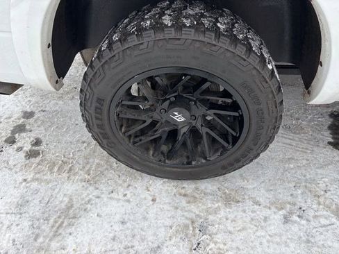 Used 2017 RAM 1500 Outdoorsman image 42