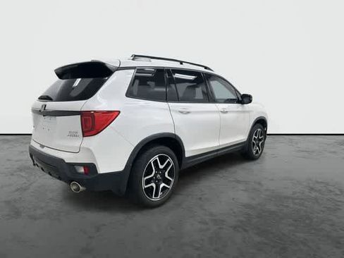Used 2023 Honda Passport Elite image 4