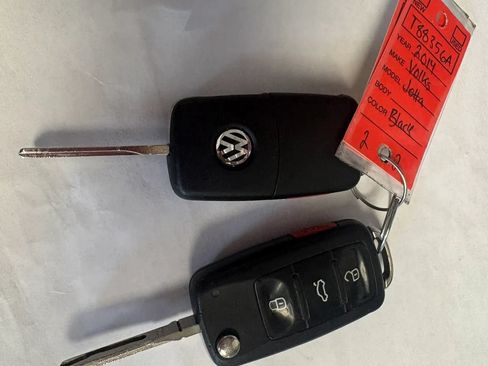 Used 2014 Volkswagen Jetta TDI FWD image 36