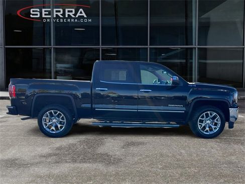 Used 2017 GMC Sierra 1500 SLT w/ SLT Premium Package image 6