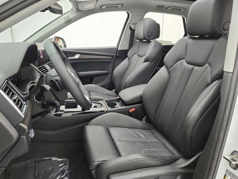 Used 2023 Audi Q5 e Premium Plus w/ Premium Plus Package AWD/4WD image 13