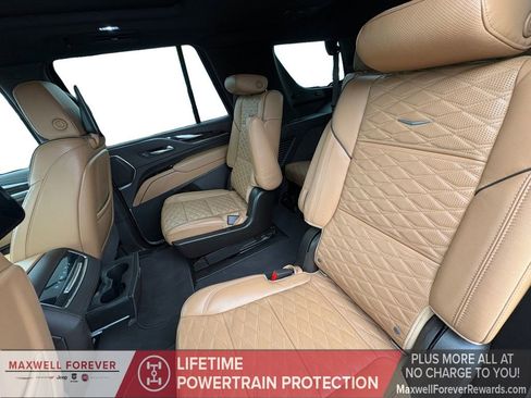 Used 2021 Cadillac Escalade Sport w/ Driver Assist Tech Package image 22